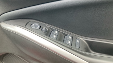 Vauxhall Grandland 1.2 Turbo Ultimate 5dr Petrol Hatchback